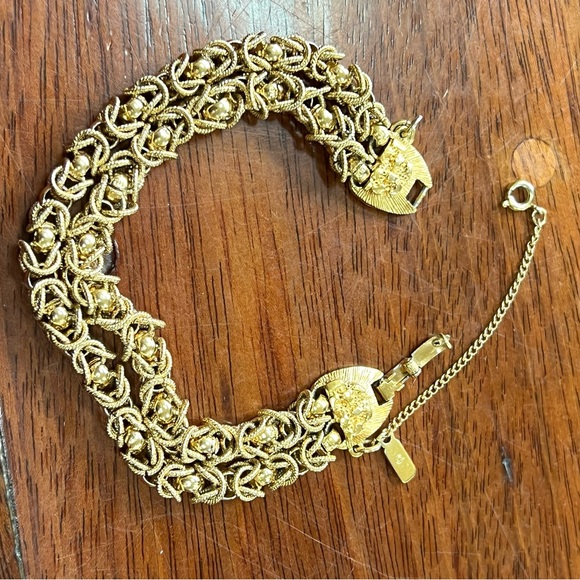 Vintage Rare Monet Double Byzantine Gold Chain Bracelet - Picture 4 of 7